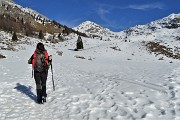 29 Agganciato il sent. 502 per Passo 'la Forca' -Alben con vista in Cima Croca